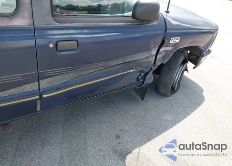 1996 Mazda B3000 Cab Plus из США, поврежденный, VIN 4F4CR16U2TTM15981